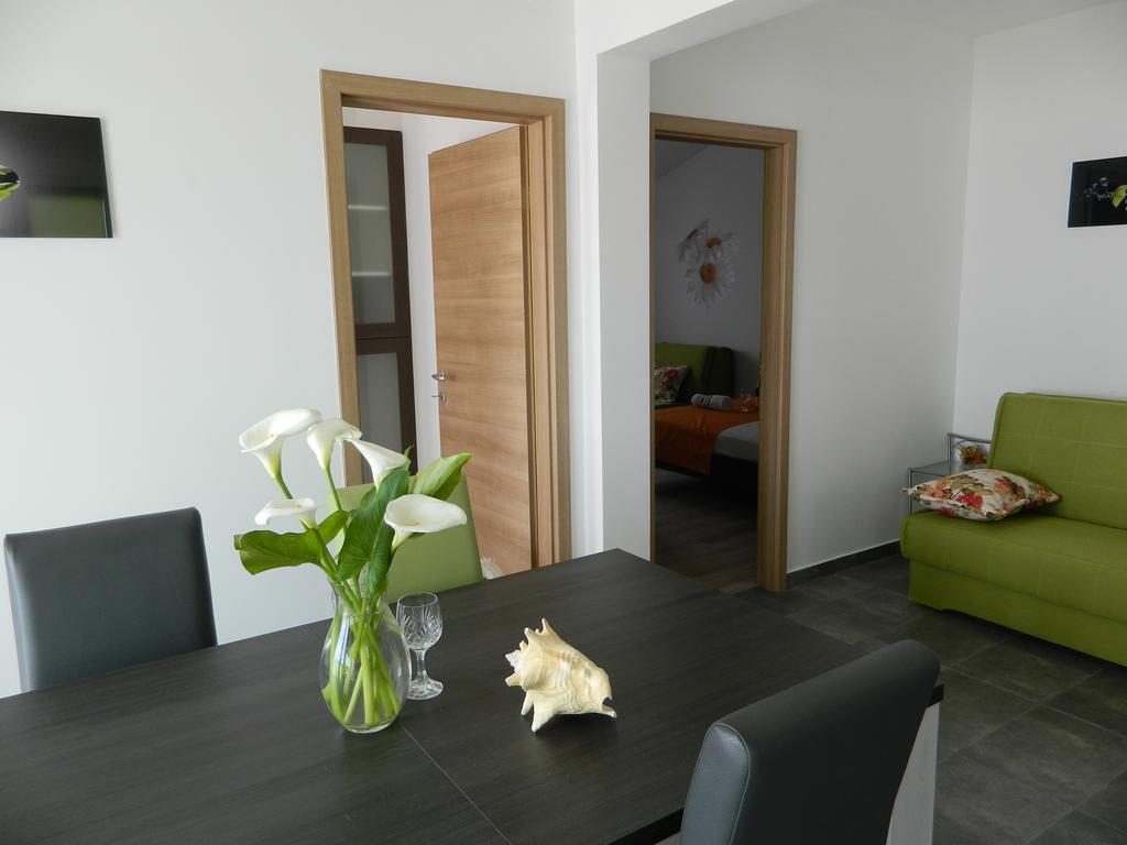 Apartmani Marinovic Podgora Exterior foto
