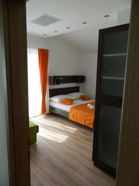 Apartmani Marinovic Podgora Exterior foto