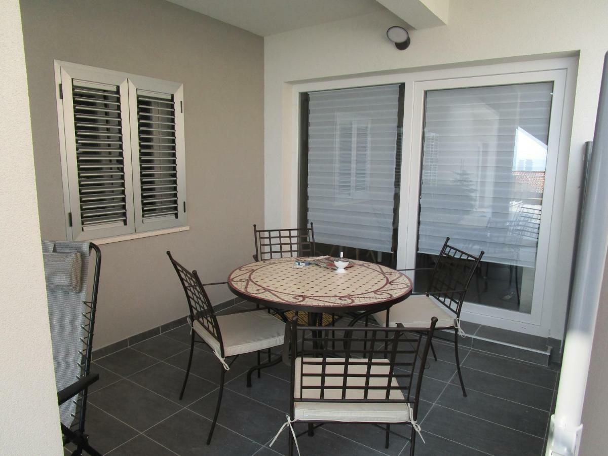 Apartmani Marinovic Podgora Exterior foto